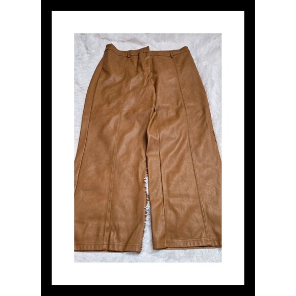 7 for all Mankind Carmel Wide Leg Faux Leather Cropped Pants Size Large 34x26 - Picture 1 of 11